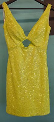 Size: 8    Brand: Ava Presley