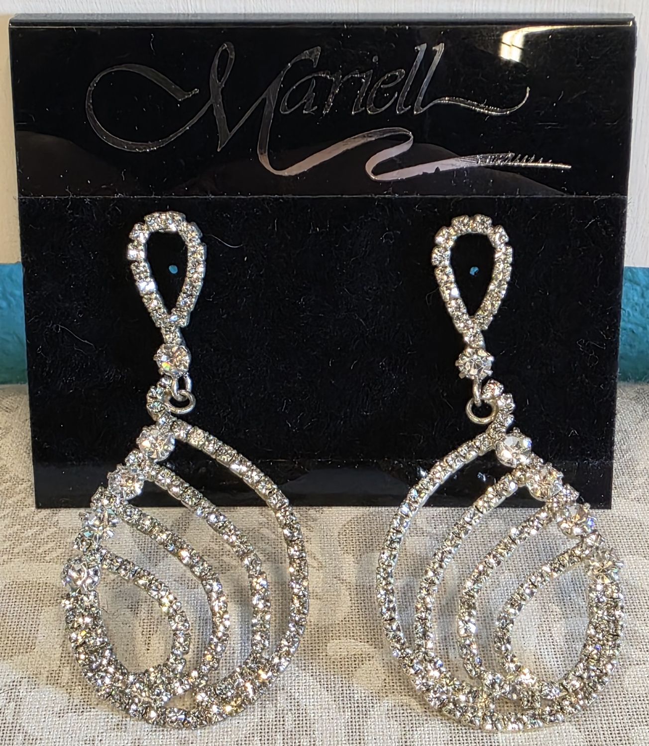 Silver Earrings    Brand: Mariell