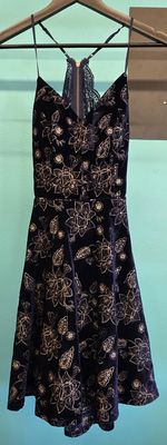 Size: 3  (4)     Brand: City Studios