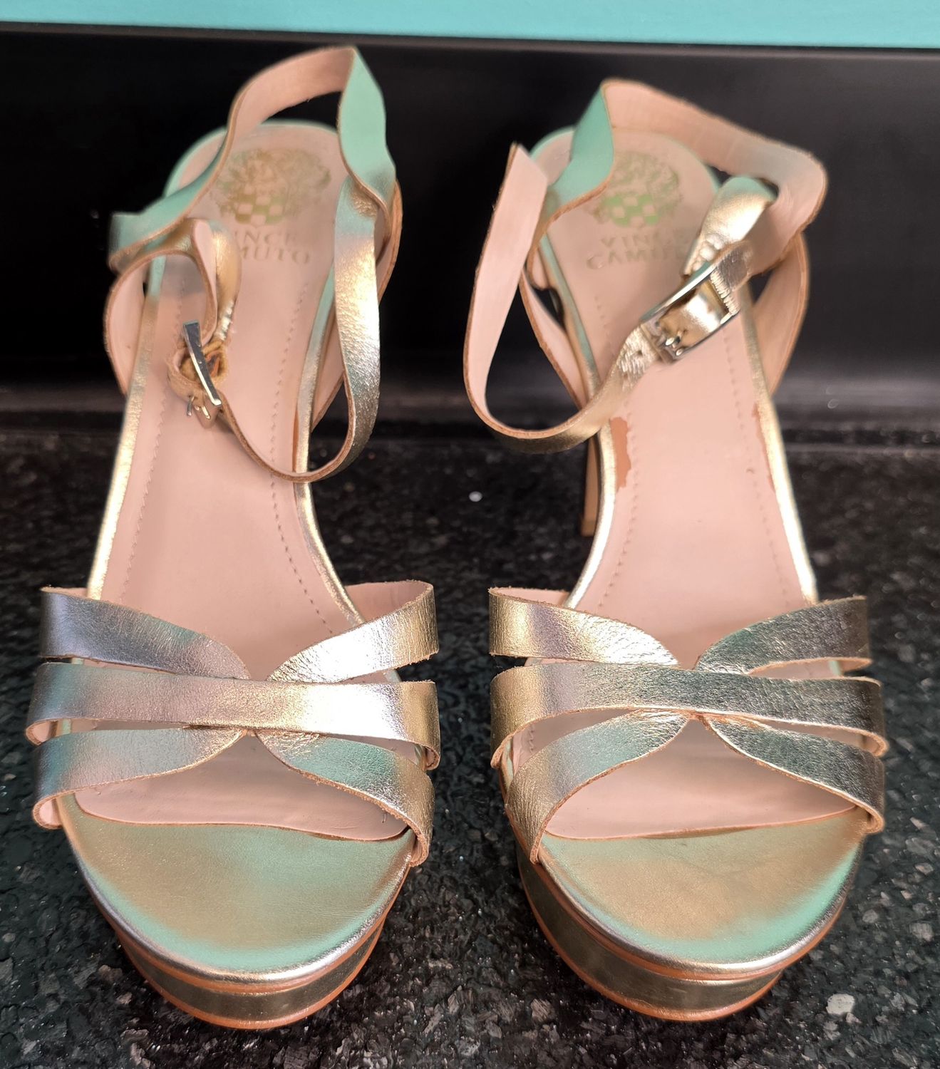 Size: 10      Brand: Vince Camuto