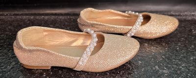 Size: Toddler 12   Brand: Dream Pairs