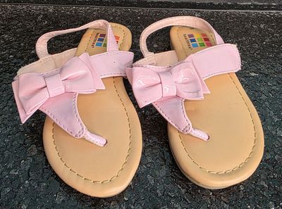 Size:  Toddler 8     Brand: healthtex