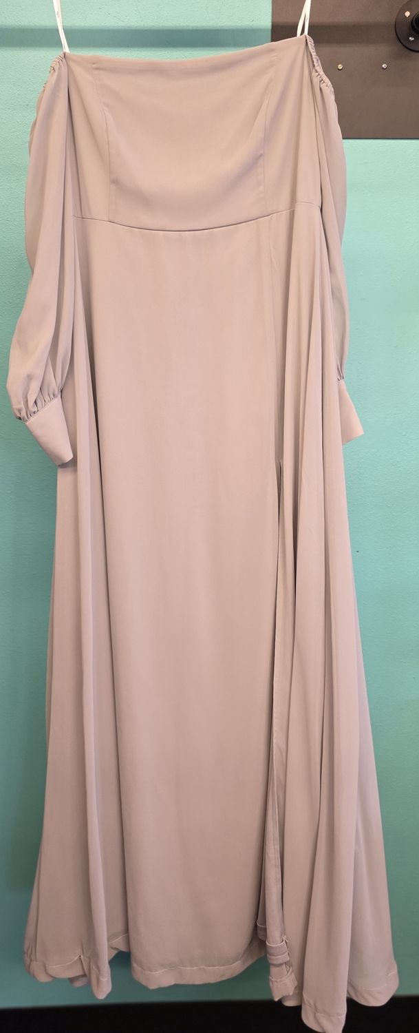 Size: XL  (16)    Brand: Lulus