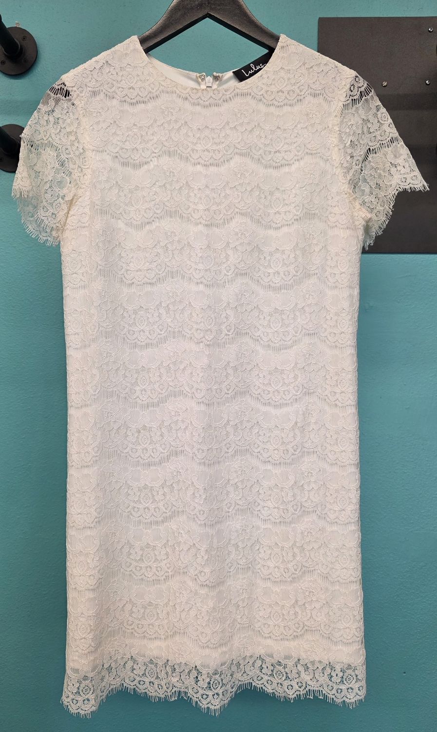 Size: XS (2)    Brand: Lulus