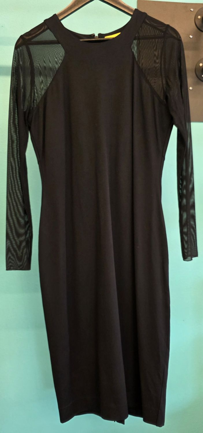 Size: 12    Brand: Catherine Malandrino