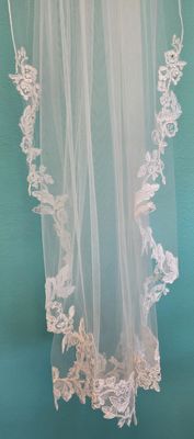 Ivory - 1/2 Lace Edge - Butt Length