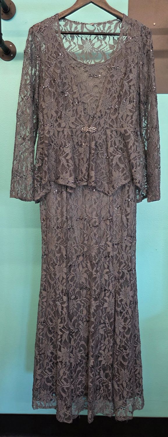 Size: 10     Brand: Marsoni