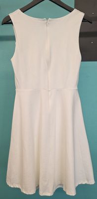 Size: M (6 ?)    Brand: Lulus