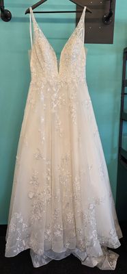 Size: 14     Brand: Allure
