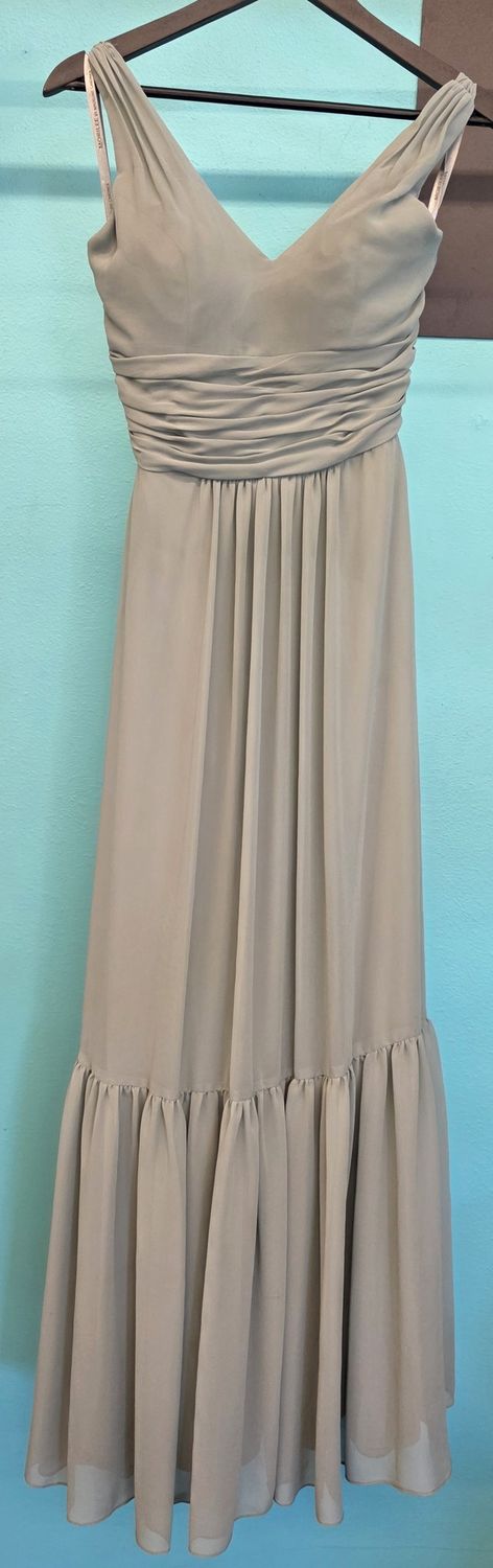 Size: 2 ?     Brand: Mori Lee