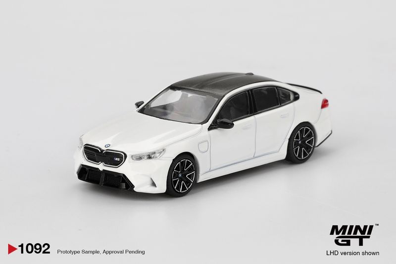 BMW M5 Alpine White #1092