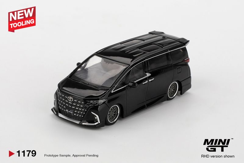 Toyota Alphard 40 KUHL Black #1179 | Mini GT