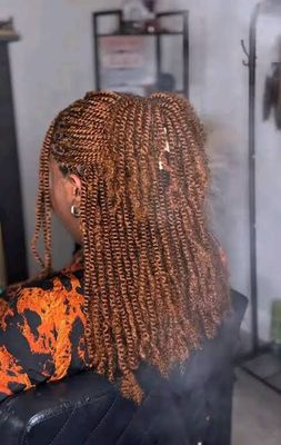 Kinky Twist Bouncy