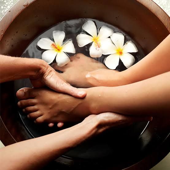 ​Organic Pedicure for Men