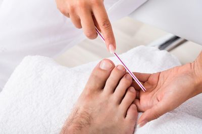 ​Regular Pedicure for Men