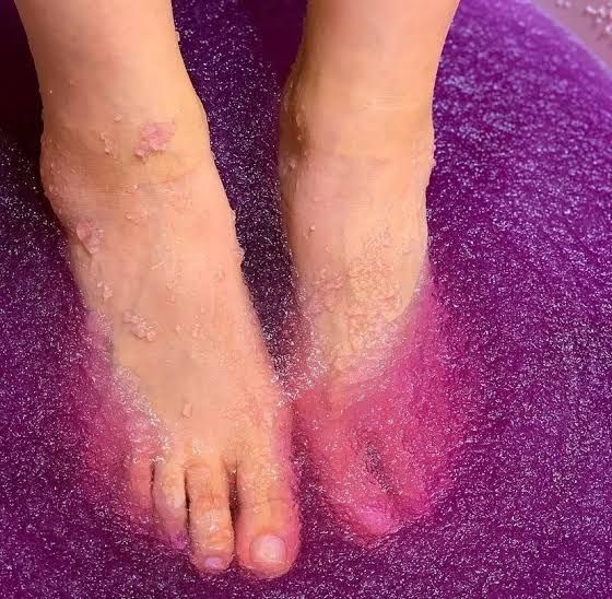 ​Jelly Pedicure for Men