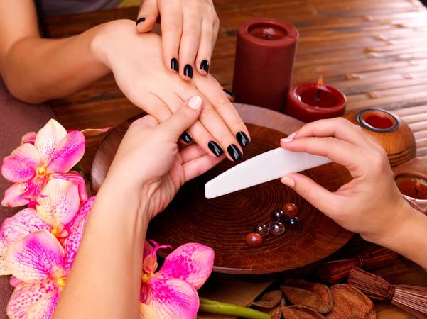 Spa Manicure for Women