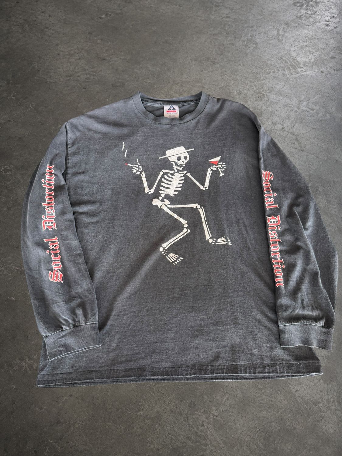 90s Social Distortion Skelly Faded L/S