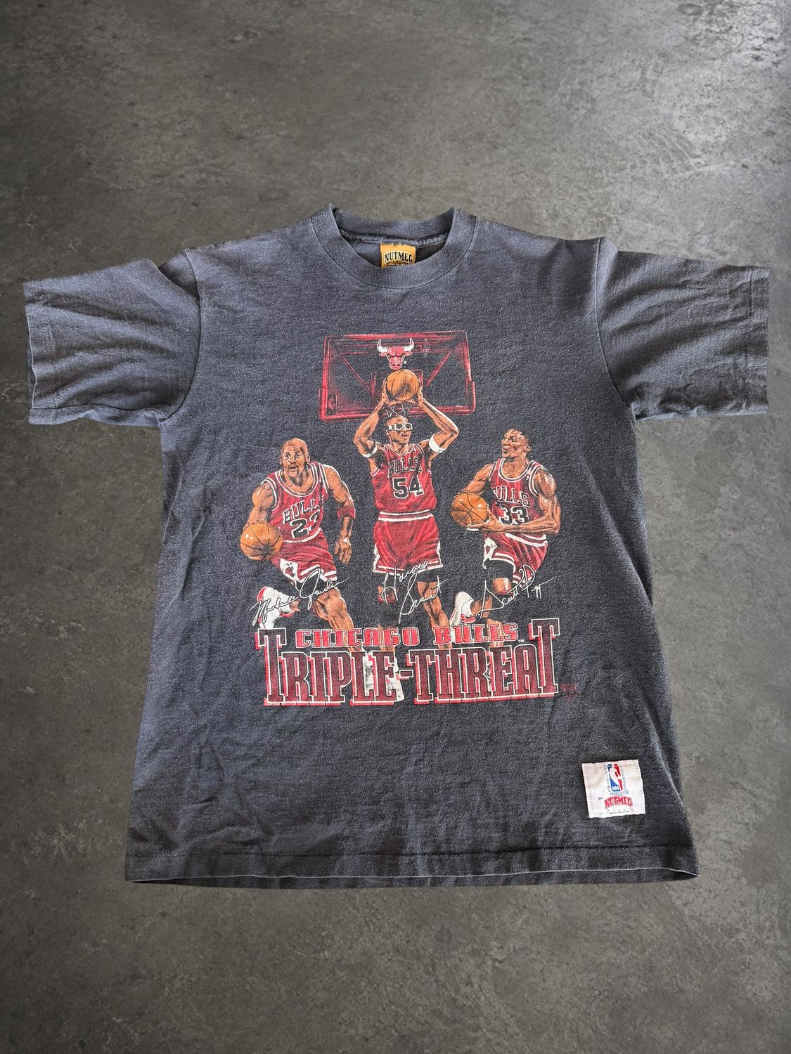 90s Nutmeg Chicago Bulls Triple Threat Tee