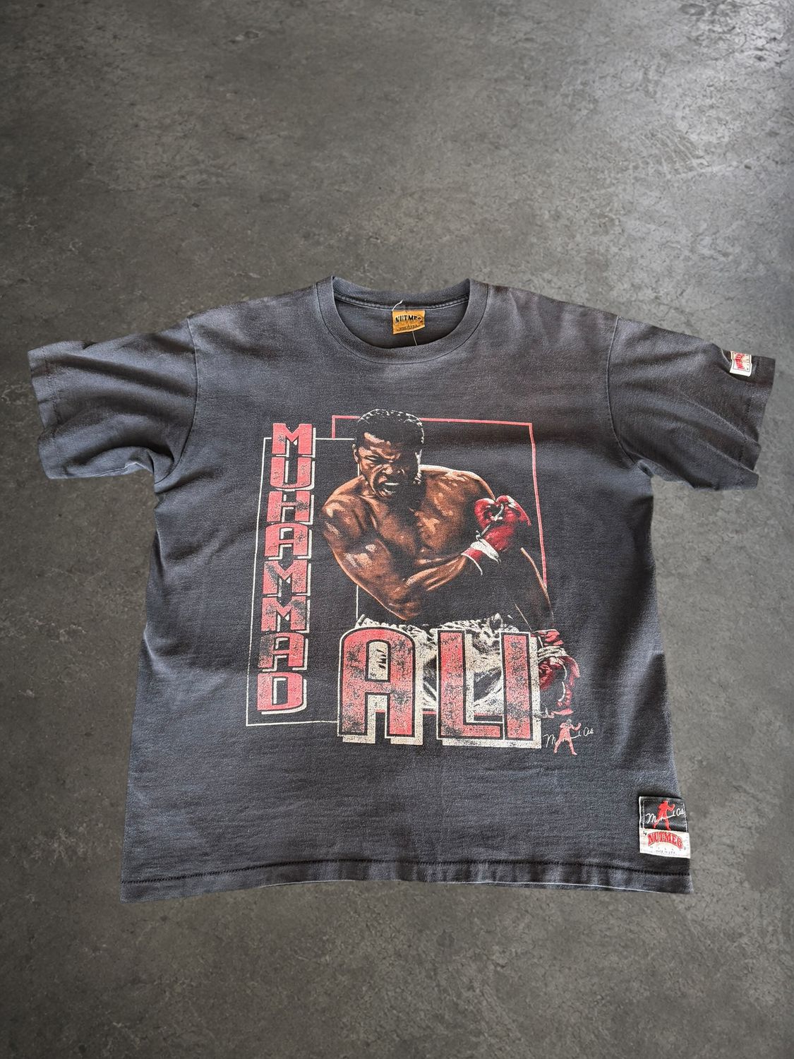 90s Nutmeg Muhammad Ali Faded Boxing Tee