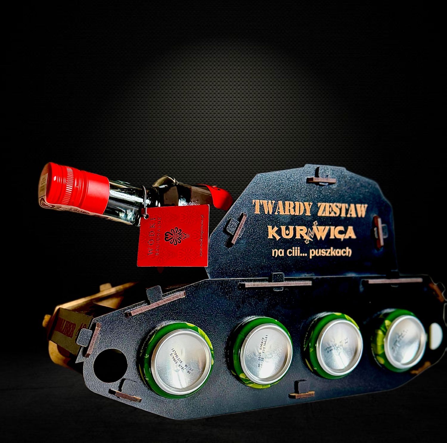 Wódka Cysto Kurnwica - Czołg - Alkohole Regionalne Online | uroczysta.pl Wódka Cysto Kurnwica - Czołg - Alkohole Regionalne Online | uroczysta.pl