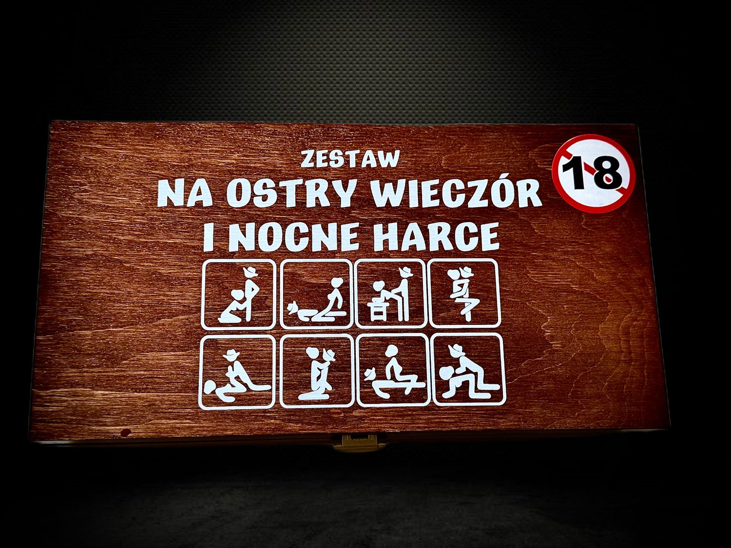 Wódki Regionalne Kurnwica - Apteczka na Ostry Wieczór i Nocne Harce - Alkohole Regionalne Online | uroczysta.pl Wódki Regionalne Kurnwica - Apteczka na Ostry Wieczór i Nocne Harce - Alkohole Regionalne Online | uroczysta.pl