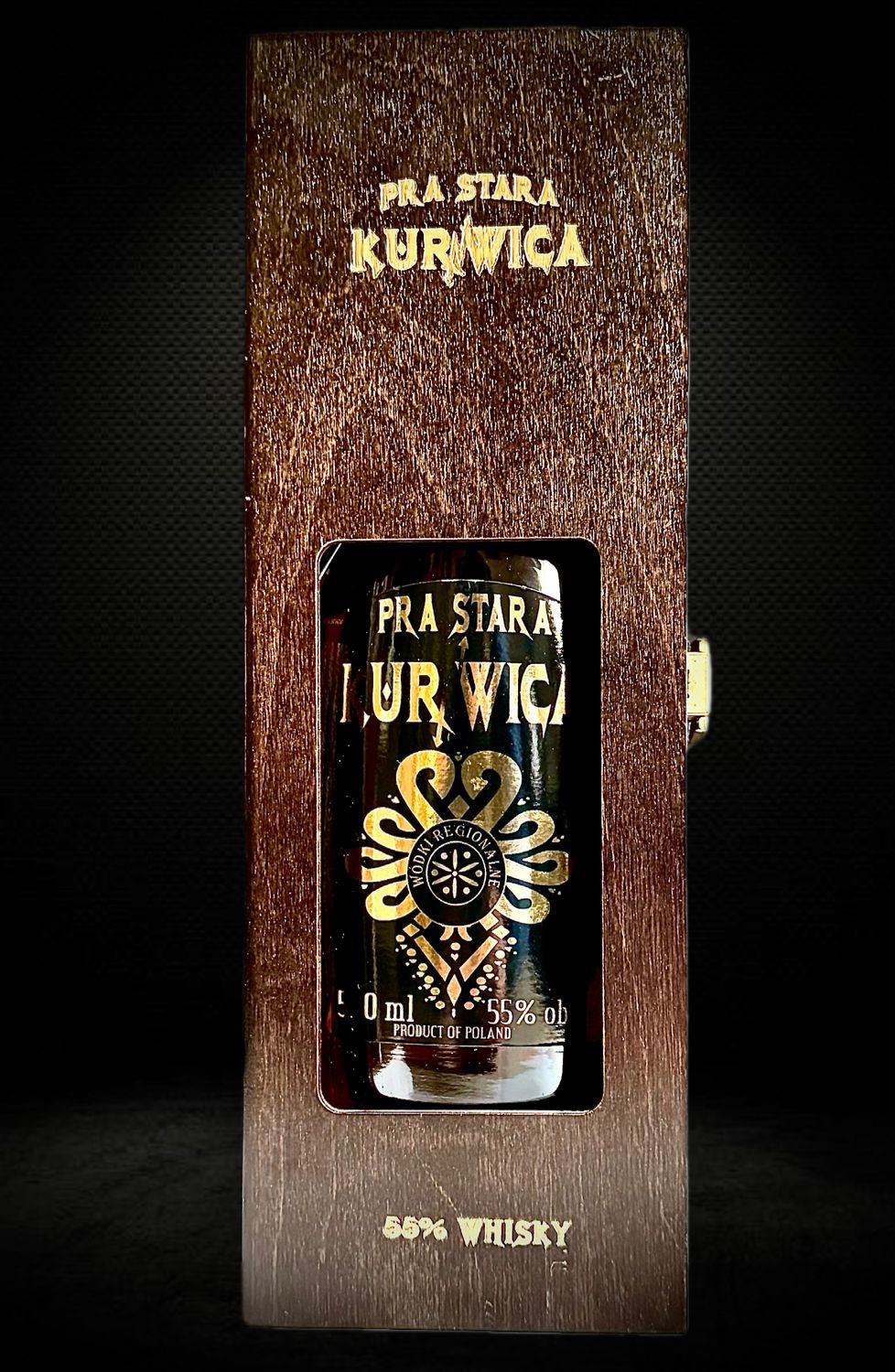 Wódka Pra Stara Kurnwica W Skrzynce - Alkohole Regionalne Online | uroczysta.pl Wódka Pra Stara Kurnwica W Skrzynce - Alkohole Regionalne Online | uroczysta.pl