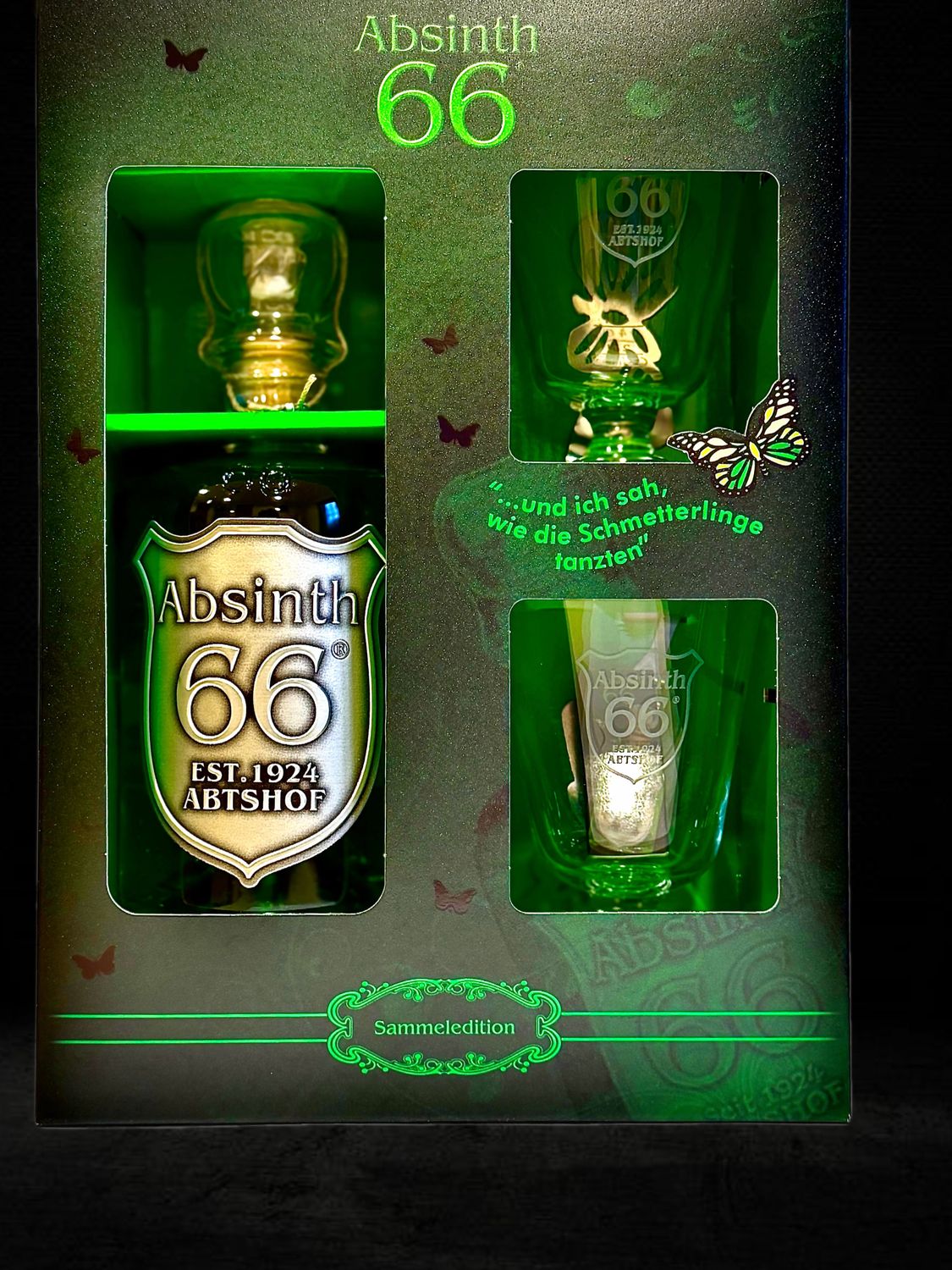 Absinth 66 Nisskosher 0.5l 47% + kieliszki - Alkohole Regionalne Online | uroczysta.pl