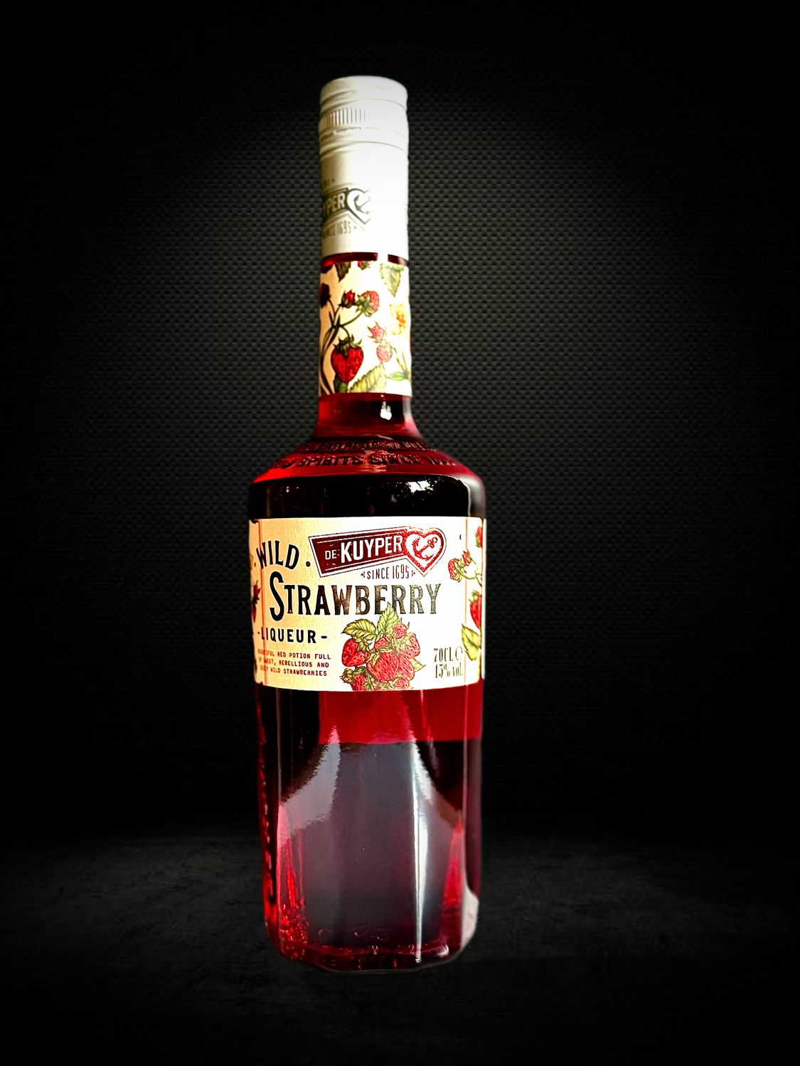 Likier De Kuyper Wild Strawberry 0.7l 15%