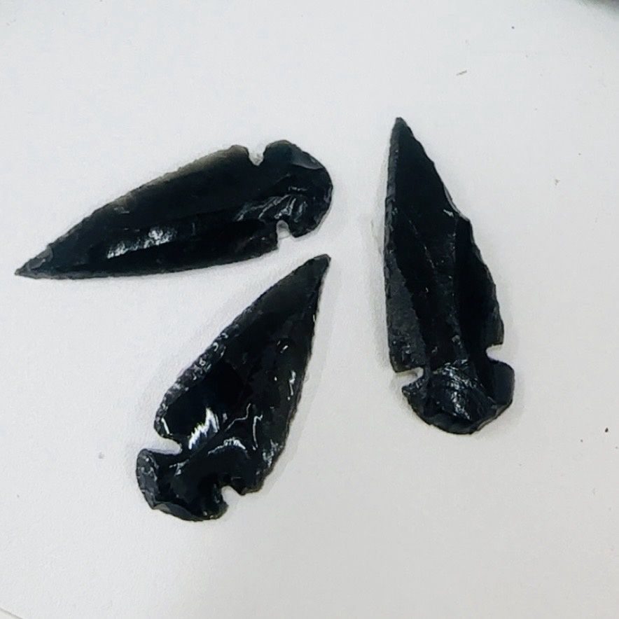Obsidian Arrow 3-4cm