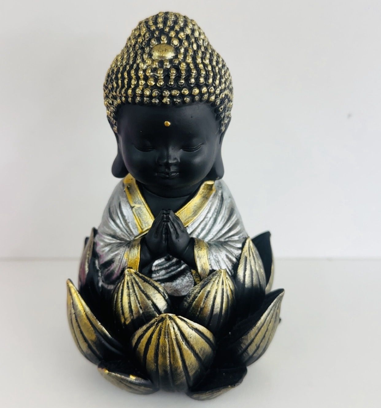 14cm Monk sitting in Lotus