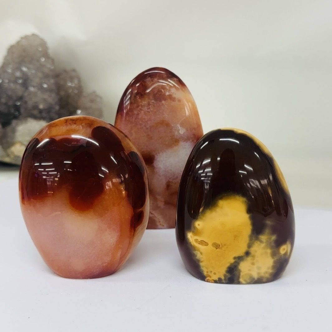 Carnelian Freeform 7-9cm