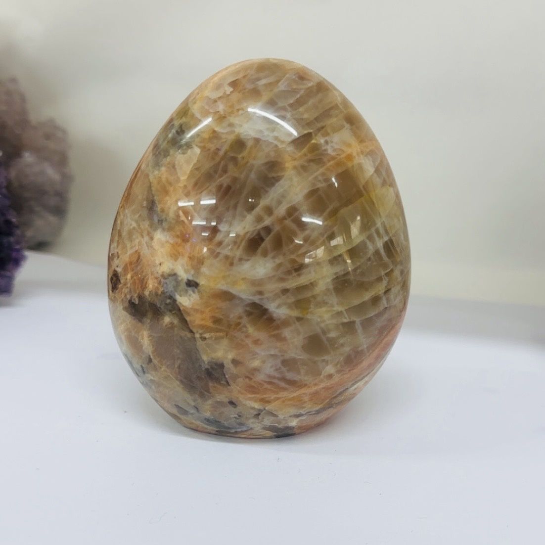 Peach Moonstone 525 gm
