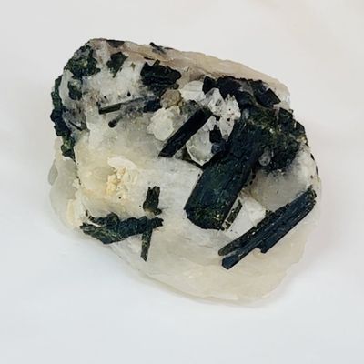 Tourmaline in Quartz 204gm
