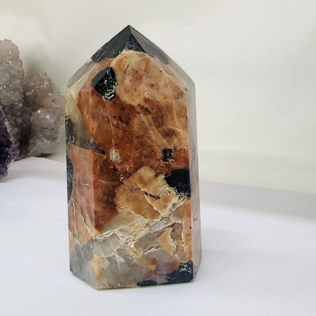 Black Moonstone Tower 11cm