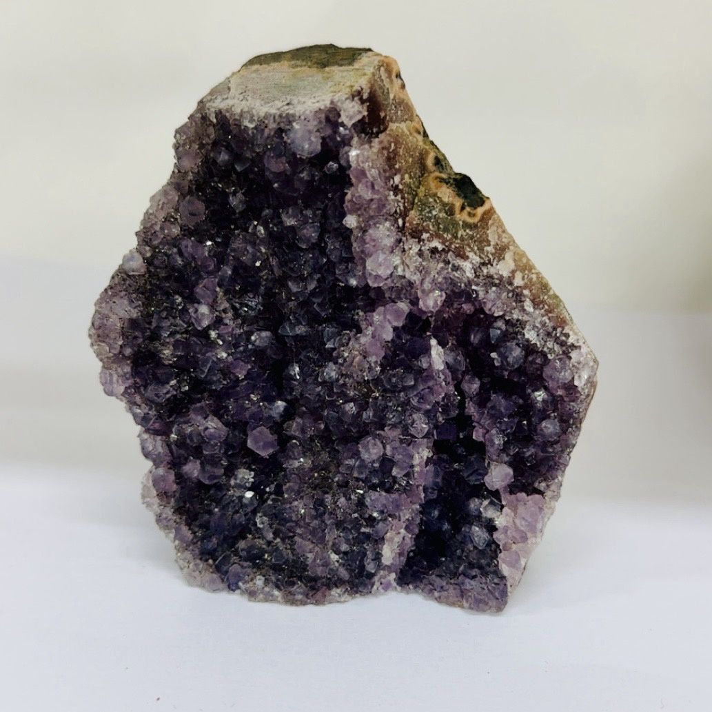 Amethyst cut base 400-500gm