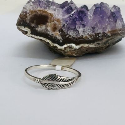 Small Leaf Ring sz US7