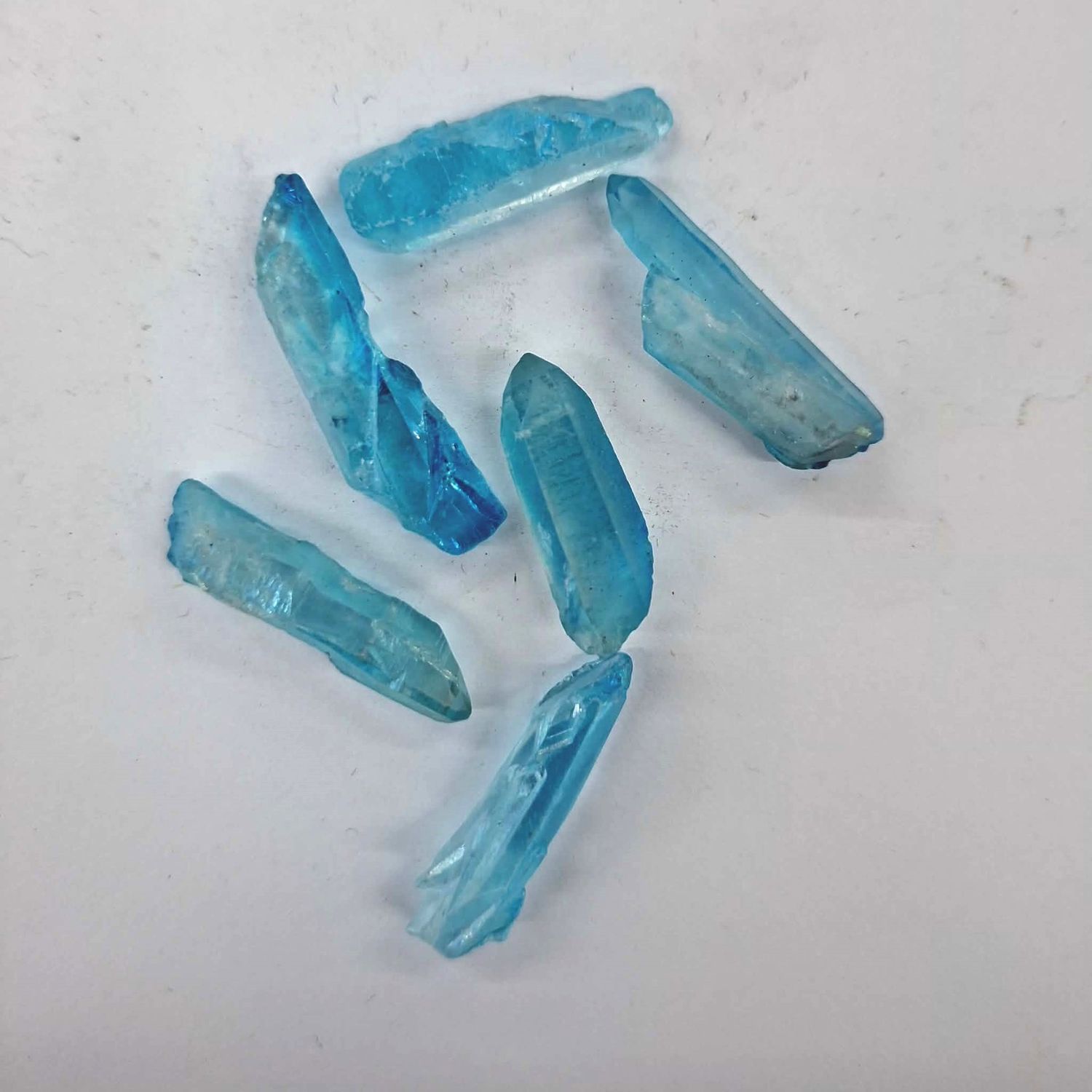 Aura Blue Quartz Shard S