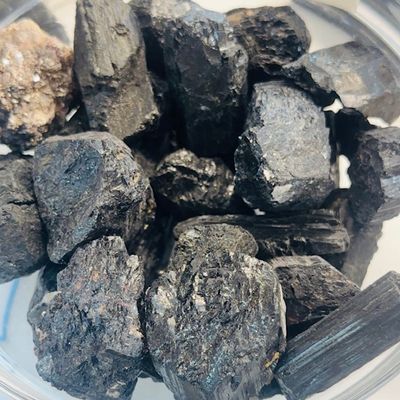 Small Black Tourmaline 3-6cm