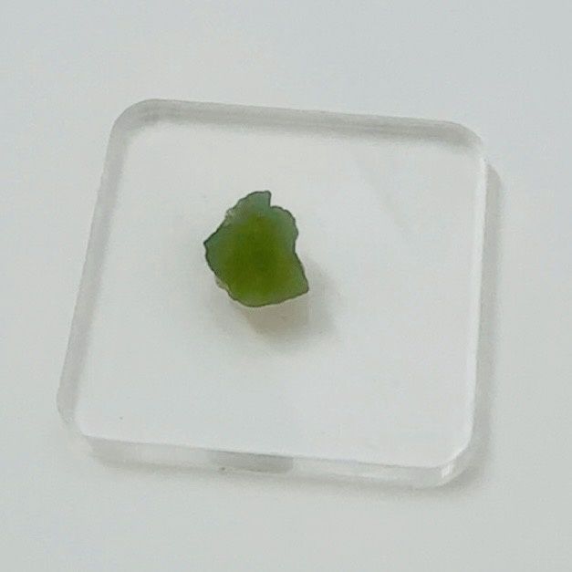 Peridot 1cm