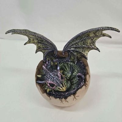 Dragon Large in egg