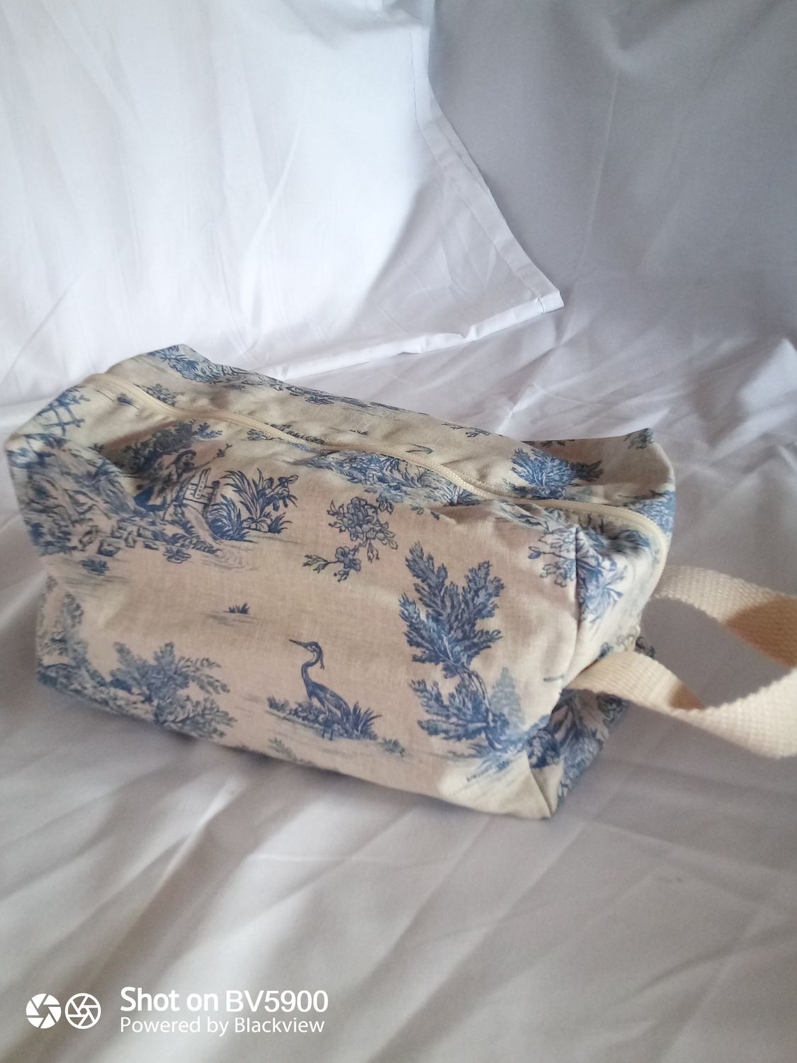 Trousse de toilette ( toile de Jouy ), PM