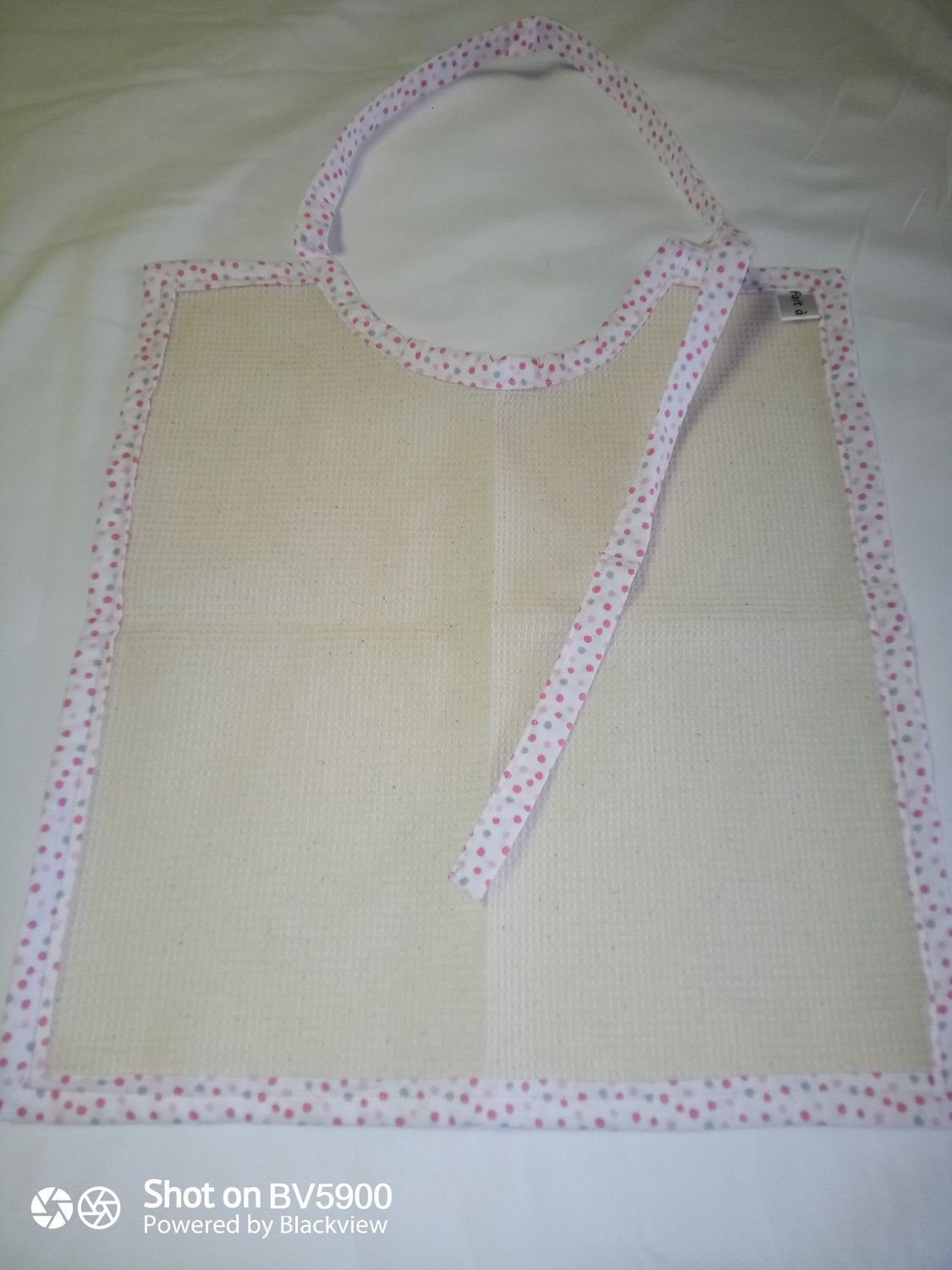 Bavoir classique ( écru )