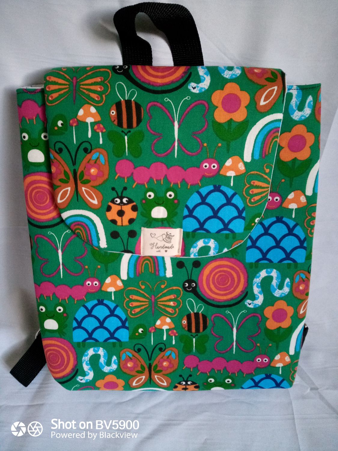 Sac à dos enfant (bestioles  fond vert)