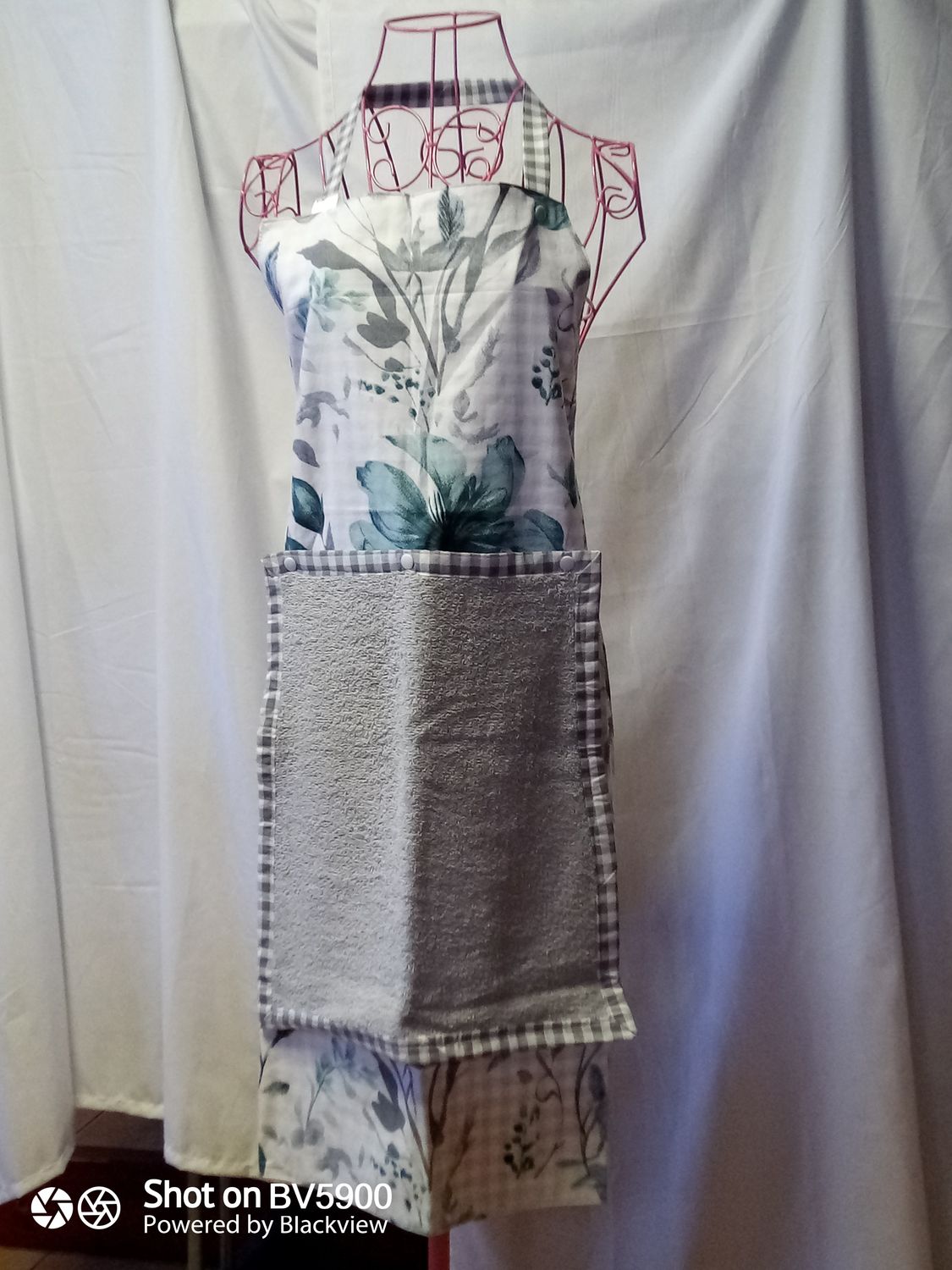 Tablier (avec essui mains)