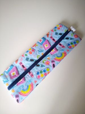 trousse stylo enfant