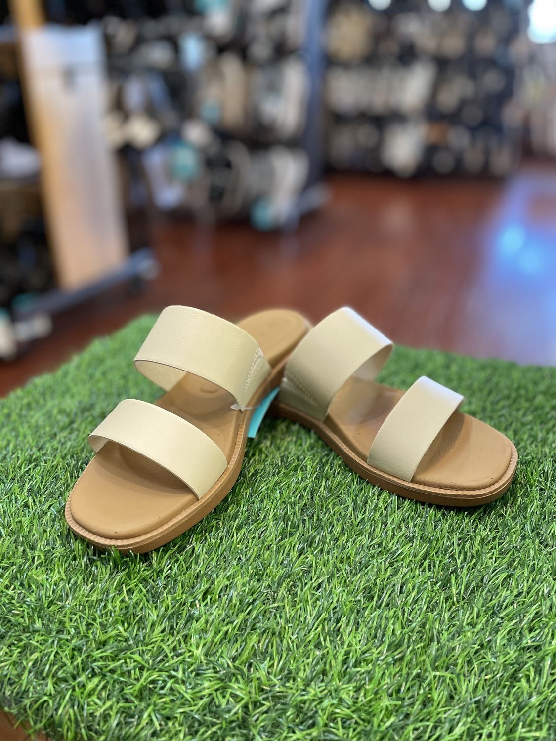 Reef Sunny Alisah, Color: Vintage SP26, Size: 6