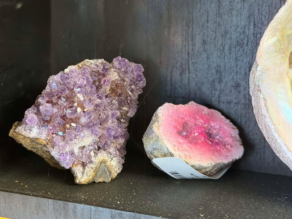 Crystal geode