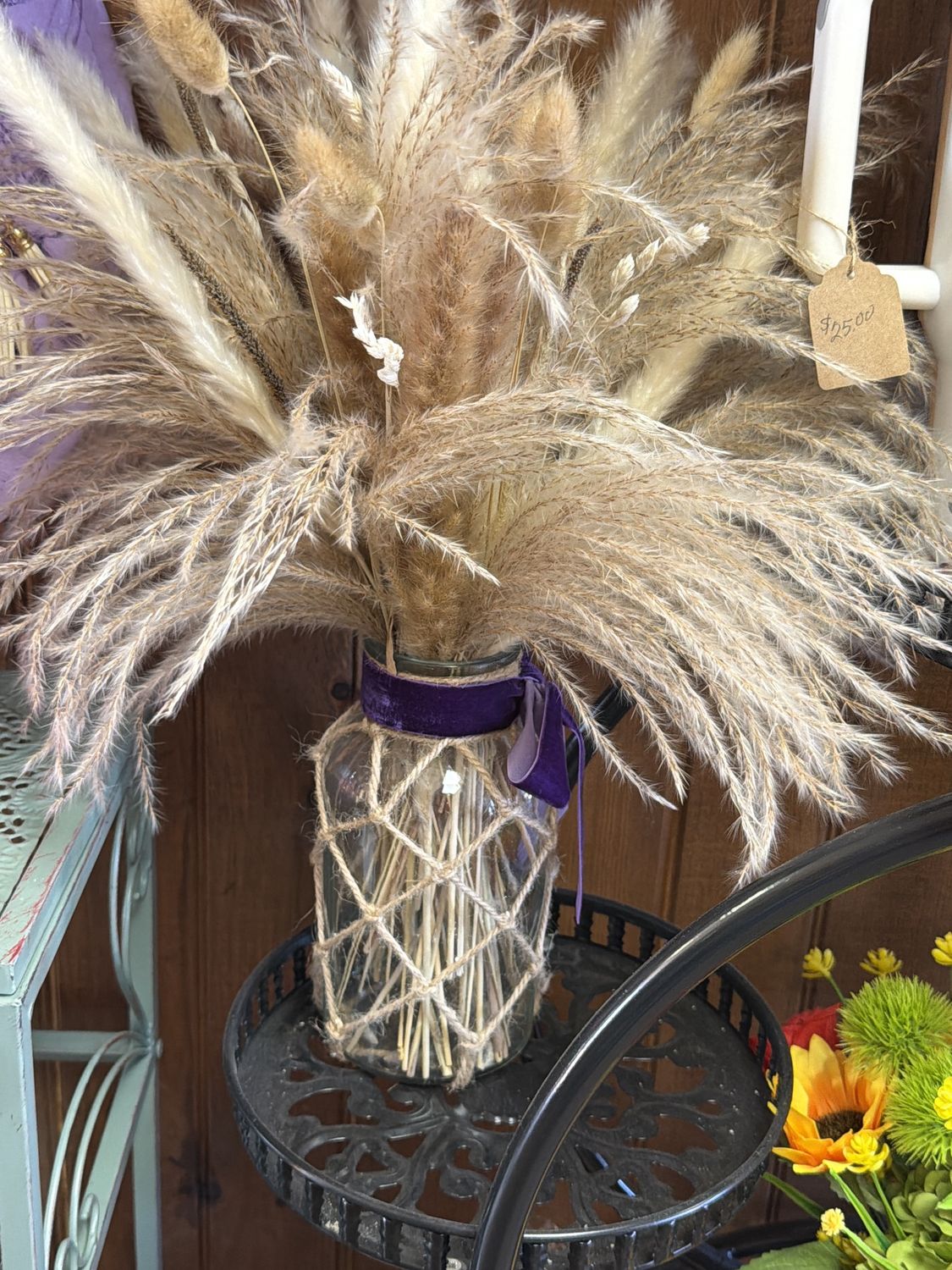 Floral arrangement-dry