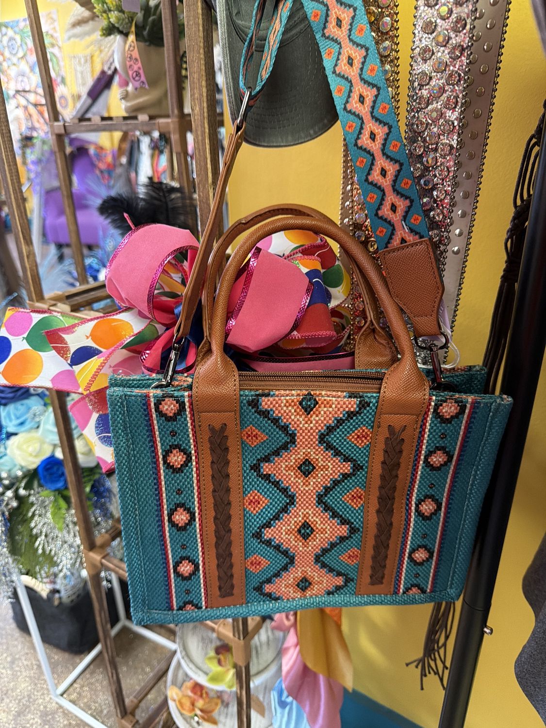 Western handbags apricot